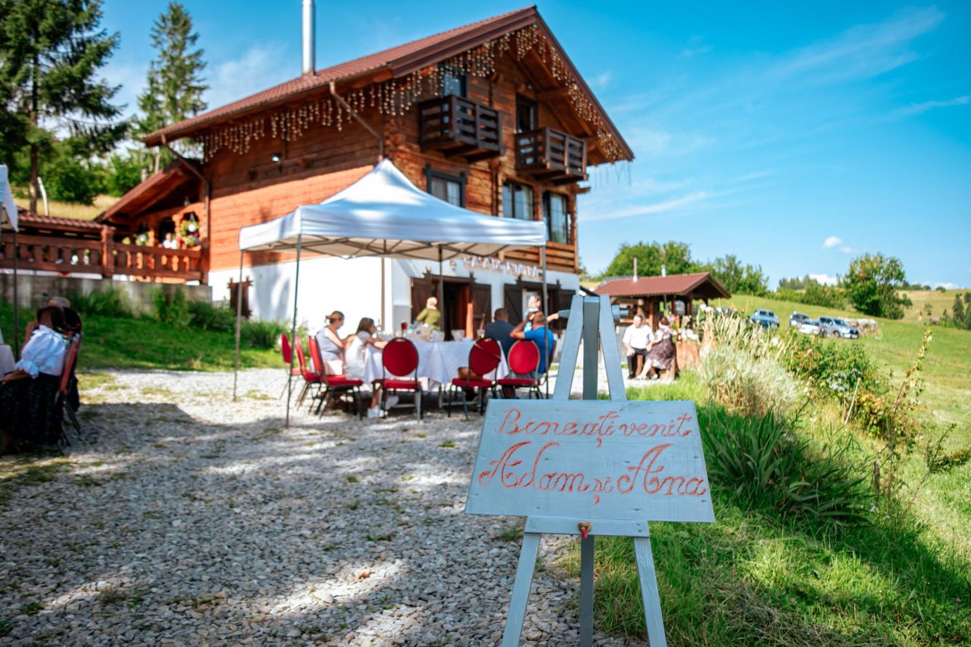 Tulean Cabin Săcel Exterior foto